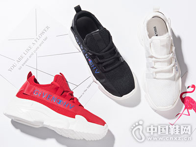 ��˼�¿�ins������С���ϵ�Ь