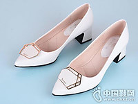 Ӣ�Ӷ�ŮЬʱ�е�Ь�¿�