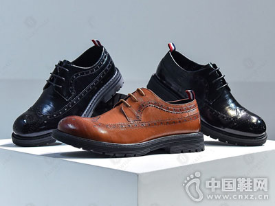 �＾��Ƥ��ЬӢ�ײ����Ь���˻���