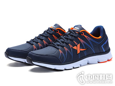 �ز���Ь�˶�Ь�¿�͸��Ƥ���ܲ�Ь