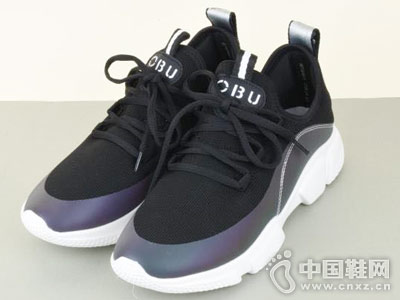 Ӣ�Ӷ������˶�Ь��Ʒ