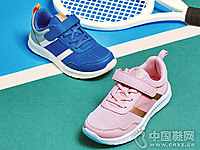 ����������ͯ��ɫ�����Ь