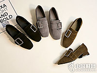 �＾�ָ���Ь������һ�ŵ�����Ь