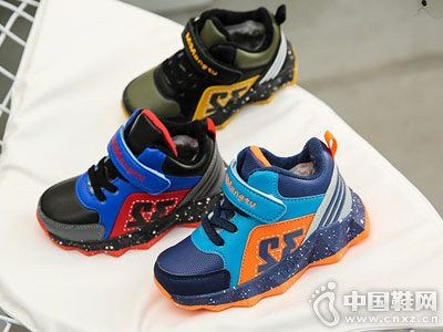 ��·��2018ͯЬ��ͯ�˶�Ь�ﶬ�¿�