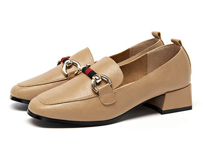 2018�¿��＾ǳ�ڵ�Ь�ָ���ʥ�ָ�Ь