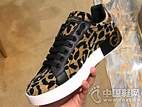 18�¿������߶żΰ������а�Ь