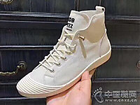 ���з���Ь�߰�AISSBORO�¿�