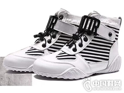 �¿�߰��������ʰ���·�˶�Ь