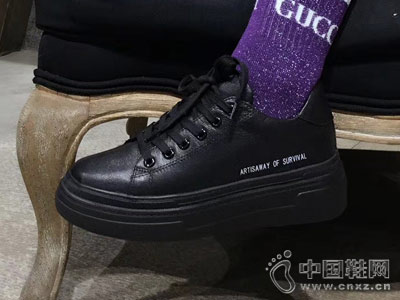 ����·�������Ь�¿�Ь