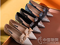 �¿���Ƭ��Ь��ݷhoneyGIRL��Ь