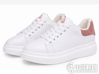 ����С��ЬŮ�＾2018ɭ���¿�