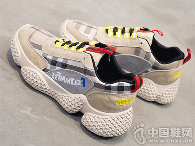 ����ٴ�insŮЬɯʫ�ظ۷��ϵ���Ь