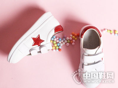 ���ͯЬ�＾�¿�ŮͯС��Ь