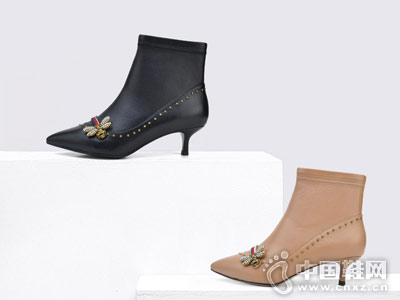 Classical��˹��2018�ﶬí����ͷ��ѥ