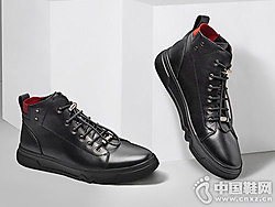 ������ʿ����ʱ�����г����߰��Ь