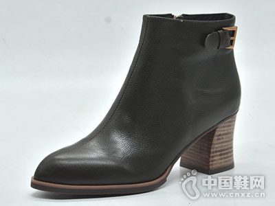 ��������2018����ʱ�����ʶ�ѥ