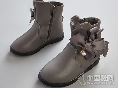 Ůͯ2018�¿�ȱ��ҹ���ѥСŮ���ٴ�