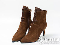 �����ɫţ�޸߸�ŮЬ