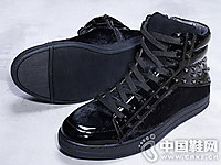 ����ϣ����í����Ь��� ʱ�и�����ë