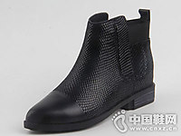 �͸���ƤŮѥʱ�����������ж�ѥ