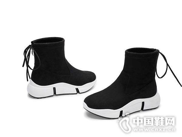 ����2018�����¿��ʱ���ɸ��׶�ѥ