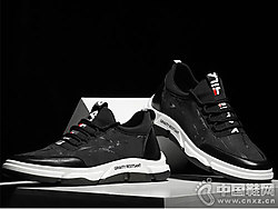 ��������Ь������Ʒʱ���˶�����Ь