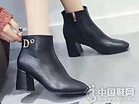 �¿�ƤѥάܽVOG FASHION2018ѥ��