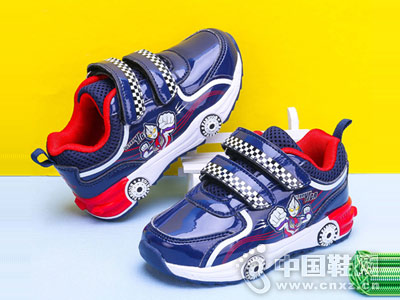 ��ͯ�˶�Ь2018�¿������ͯЬ