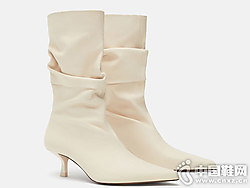 2018�¿�͸�Ƥѥ ZARAŮЬ