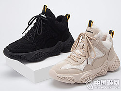 �����ϵ�ЬŮ����ٴ�2018�ﶬ�¿�