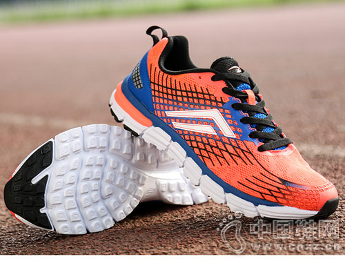 �¶�����Ь�����ܲ�Ь �˶��ٴ�