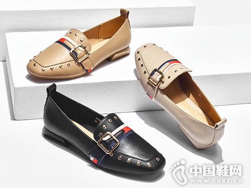 ׿ʫ�ᵥЬŮ2019���¿��í���ָ�Ь