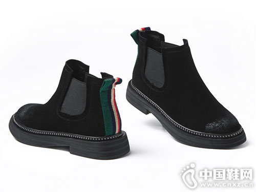 �������ж���ѥŮӢ�׷�2018�����¿�