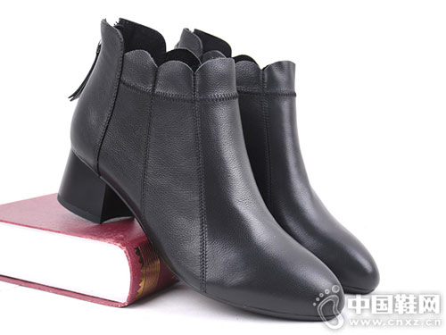 ˫��2018�����¿����ʴָ���ѥ