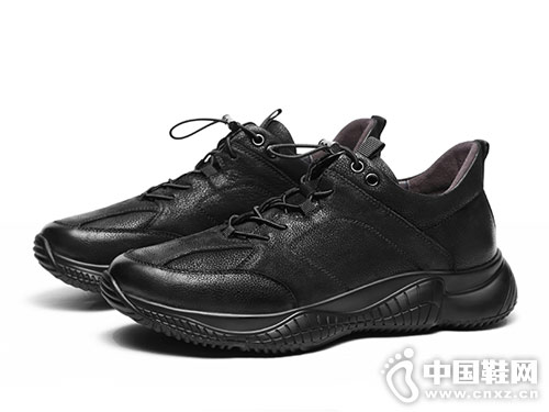 ����Ь2018�＾��Ƥ��Ь�����˶�Ь