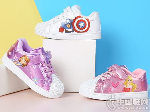 ��ͯ��ЬС��Ь��ʿ��2018�ﶬ�¿�