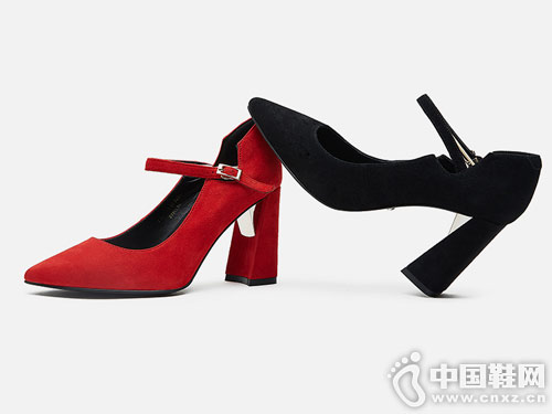 KissKitty2019���¿�߸�ʱ��ǳ�ڵ�Ь