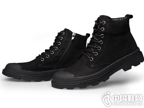 ����ϣ����ѥ��Ь�����߰�Ƥѥ