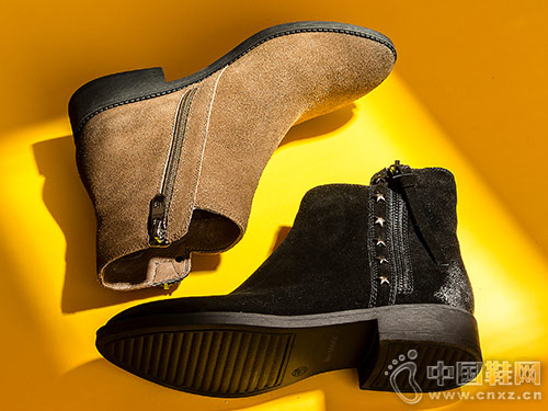 2018�¿��ͷ�ж���ѥ ������ɫС��ѥ