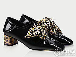 ����2019���ļ��¿��ɫ�и�Ь��Ь