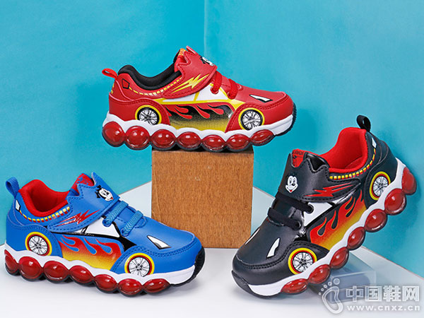 2018��������ͯЬ��ͯ����Ьʱ���˶�Ь