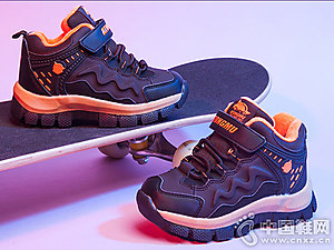 ��ͯľ��ͯ�˶�Ь���ޱ�ů2018�����¿�