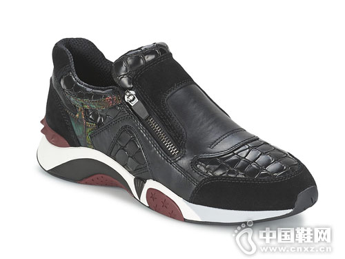 Ůʿ�ٴ������˶�ЬASH�����¿�