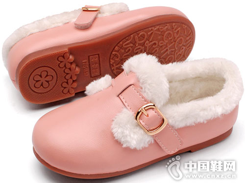 ������ͯЬ2018�ﶬ�¿�ʱ�й���Ь