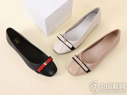 �¿�ƽ�׵�Ь����2019����ŮЬ