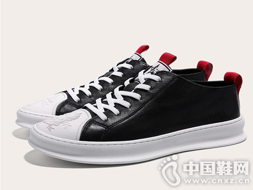 ������ʿ��Ь2019�¿���Ƥ���а�Ь