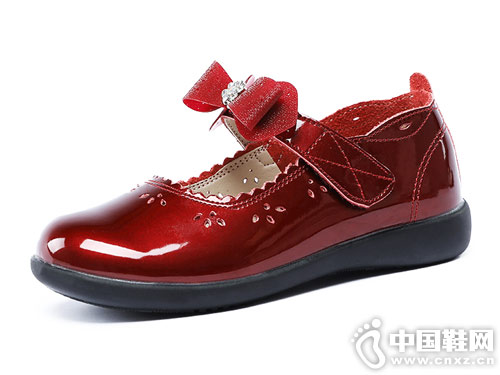 2019�����¿����ͯЬ��Ƥ����Ь