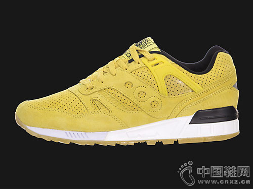 ʥ����Saucony���Ӿ��临����Ь