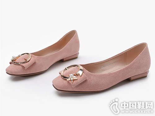 ��19�����¿����ŷ�����������ŮЬ