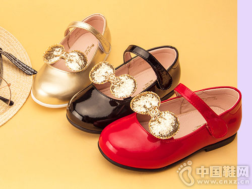 2019�����¿�3-6��˹��������ŮͯƤЬ